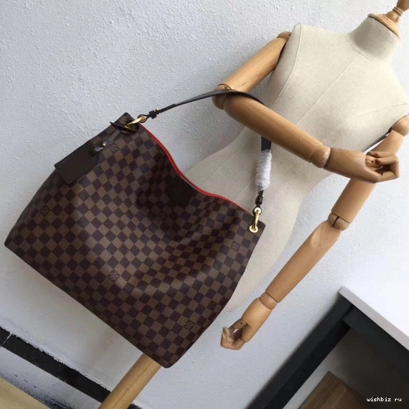 WIS GRACEFUL Louis Vuitton MM 0810